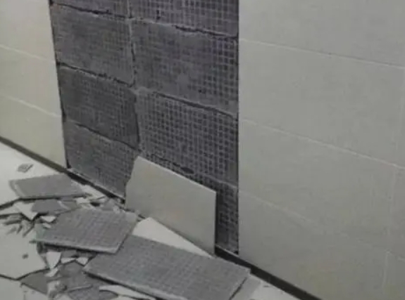 商州瓷砖空鼓维修公司分享下商州墙砖松动维修的知识